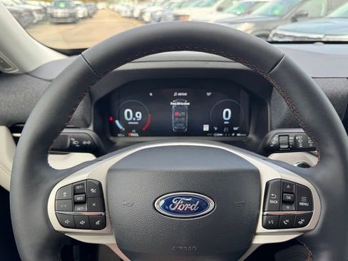 New 2026 Ford Explorer Active w/ Active Comfort Package AWD/4WD image 25