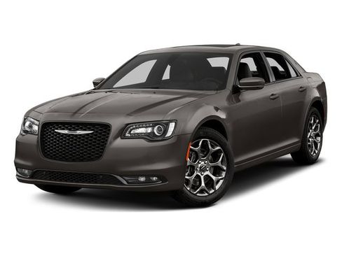 Used 2018 Chrysler 300 S image 1