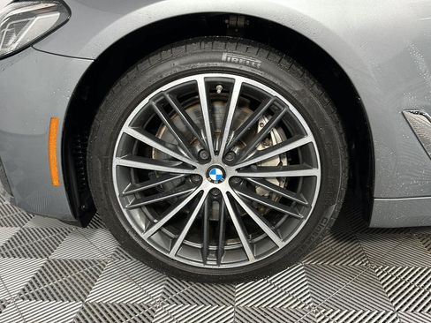 Certified 2023 BMW 540i xDrive w/ Premium Package AWD/4WD image 9
