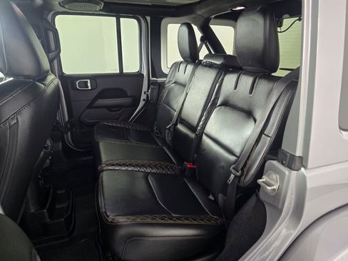 Used 2021 Jeep Wrangler Unlimited Sahara image 42