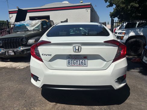 Used 2016 Honda Civic LX image 5