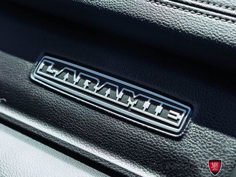 Used 2024 RAM 3500 Laramie AWD/4WD image 11
