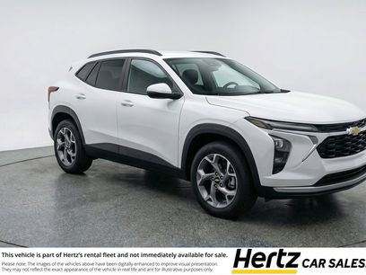 Used 2025 Chevrolet Trax LT