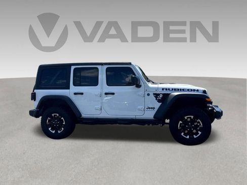 Used 2024 Jeep Wrangler Unlimited Rubicon 4xe AWD/4WD image 25