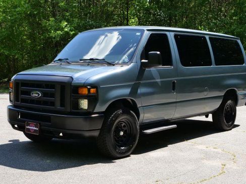 Used 2013 Ford E-350 and Econoline 350 XL w/ PWR Windows & Locks Group image 6