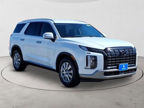 Used 2023 Hyundai Palisade SEL image 3