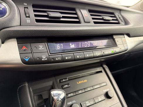 Used 2012 Lexus CT 200h Premium w/ Premium Audio Pkg FWD image 30