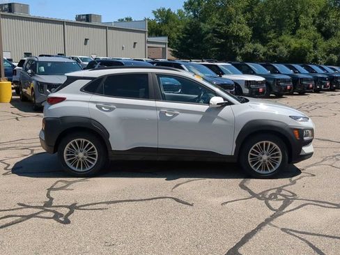 Used 2020 Hyundai Kona SEL AWD/4WD image 2