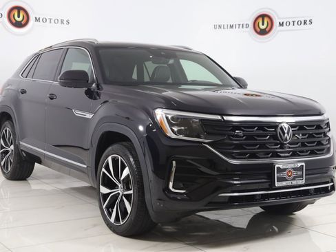 Used 2025 Volkswagen Atlas Cross Sport SEL Premium R-Line AWD/4WD image 21