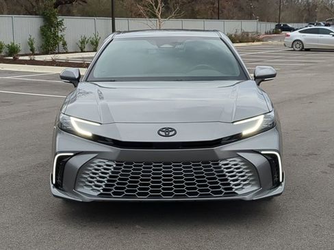 Used 2025 Toyota Camry XSE image 2