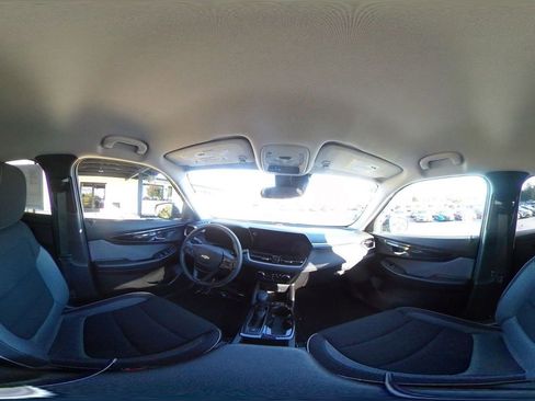 Used 2025 Chevrolet TrailBlazer LT image 38