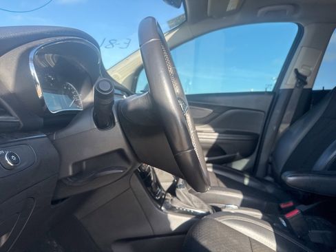 Used 2022 Buick Encore Preferred w/ Safety Package image 24