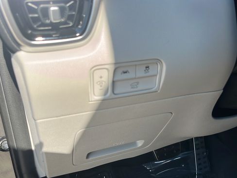 Used 2023 Kia Sorento SX AWD/4WD image 18