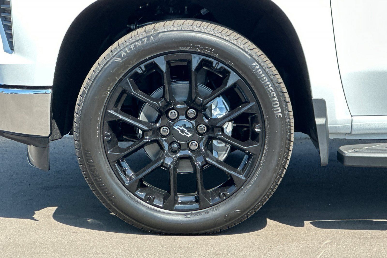 New 2026 Chevrolet Silverado 1500 LT w/ Leather Package RWD image 25
