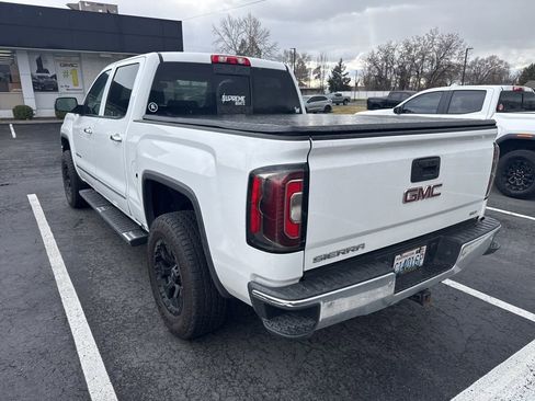 Used 2018 GMC Sierra 1500 SLT w/ SLT Premium Package image 2