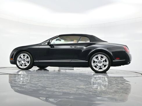 Used 2011 Bentley Continental Mulliner image 37