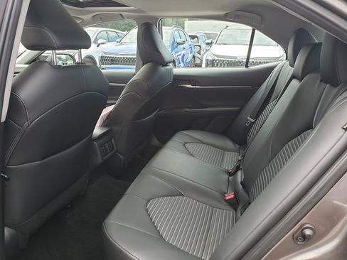 Used 2023 Toyota Camry SE w/ Audio Upgrade Package FWD image 12