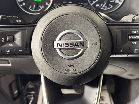 Used 2021 Nissan Rogue S AWD/4WD image 16