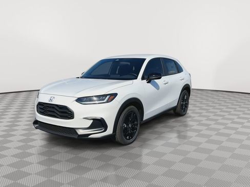 New 2026 Honda HR-V Sport image 4