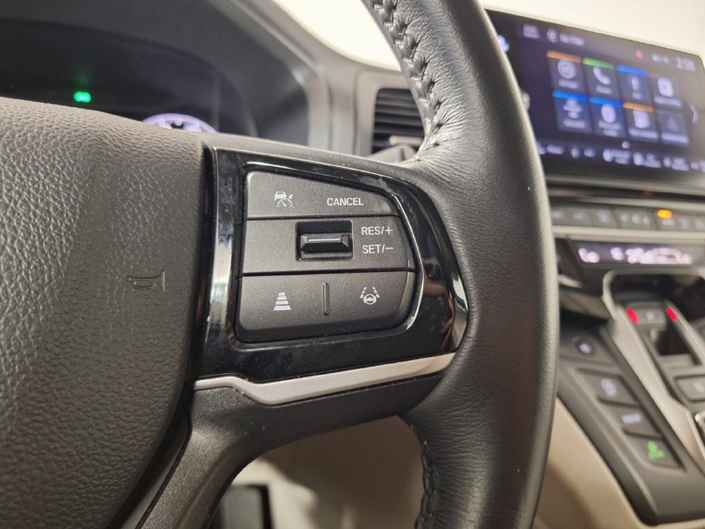 Used 2025 Honda Odyssey EX-L image 21