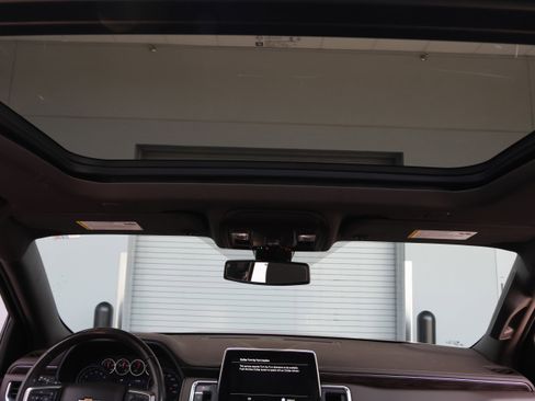 Used 2021 Chevrolet Tahoe LT RWD image 30