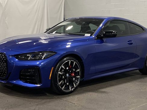 Certified 2025 BMW 430i Coupe w/ M Sport Package RWD image 3