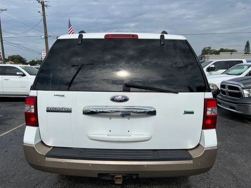 Used 2013 Ford Expedition XLT RWD image 6