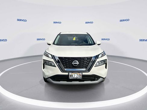 Used 2023 Nissan Rogue SV FWD image 3