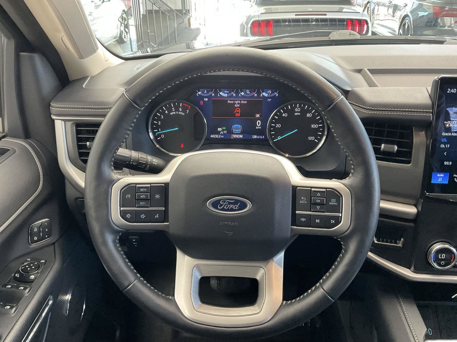 Used 2023 Ford Expedition Max XLT AWD/4WD image 20