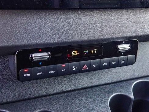 New 2025 Mercedes-Benz Sprinter 2500 image 22
