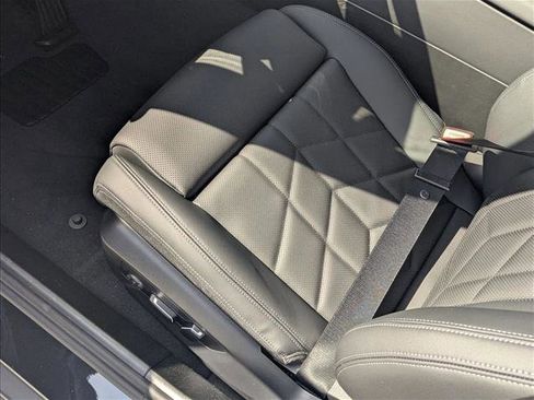 New 2026 BMW i5 eDrive40 image 4