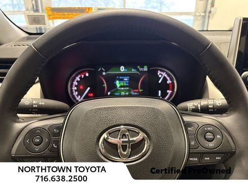 Used 2024 Toyota RAV4 XLE image 17