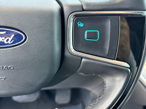 Certified 2025 Ford Expedition Platinum AWD/4WD image 19