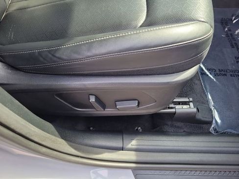 Used 2023 Kia Sorento EX w/ Panoramic Sunroof Package image 36