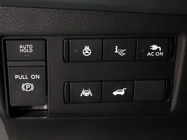 Used 2026 Nissan Leaf Platinum+ w/ Cargo Package (Platinum+) FWD image 31