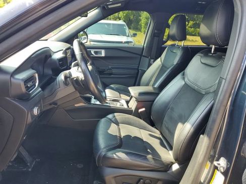 Used 2022 Ford Explorer ST AWD/4WD image 13