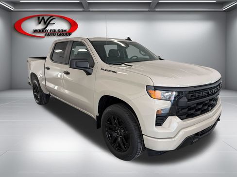 New 2026 Chevrolet Silverado 1500 Custom w/ LPO, Dark Essentials Package RWD image 3
