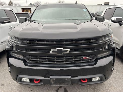 Used 2019 Chevrolet Silverado 1500 LT Trail Boss image 2