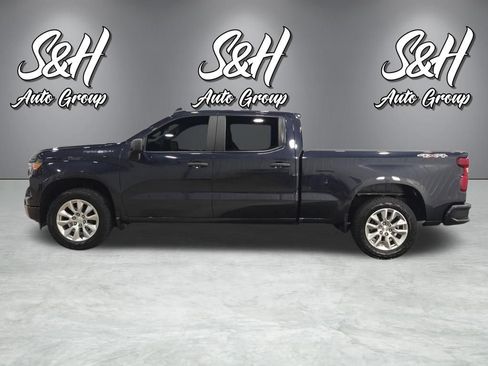 Used 2023 Chevrolet Silverado 1500 Custom AWD/4WD image 16