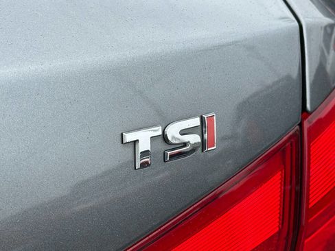 Used 2015 Volkswagen Passat 1.8T Limited Edition image 5