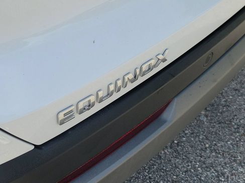 Used 2026 Chevrolet Equinox LT FWD image 6