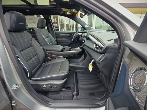 New 2026 Buick Enclave Avenir w/ Super Cruise Package image 19