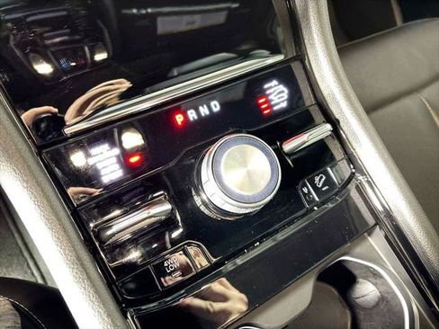 Certified 2023 Jeep Grand Cherokee Overland AWD/4WD image 19
