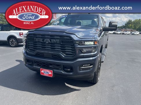 Used 2026 RAM 2500 Big Horn AWD/4WD image 5