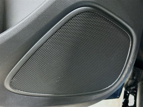 Used 2026 Buick Encore GX Sport Touring w/ Advanced Technology Package image 18