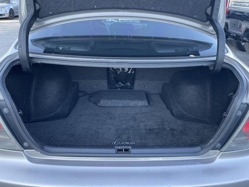 Used 2004 Lexus IS 300 image 35