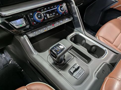 Used 2023 GMC Sierra 1500 Denali Ultimate image 14