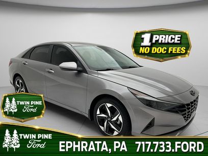 Used 2023 Hyundai Elantra SEL w/ Convenience Package