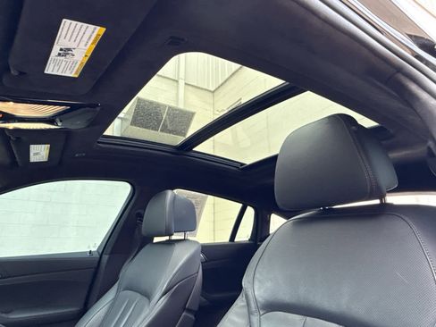 Certified 2022 BMW X6 xDrive40i w/ M Sport Package image 14