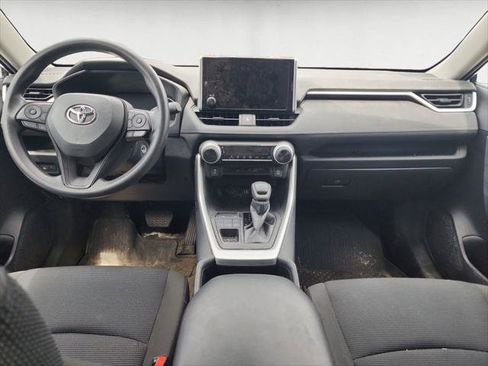 Certified 2023 Toyota RAV4 LE AWD/4WD image 11